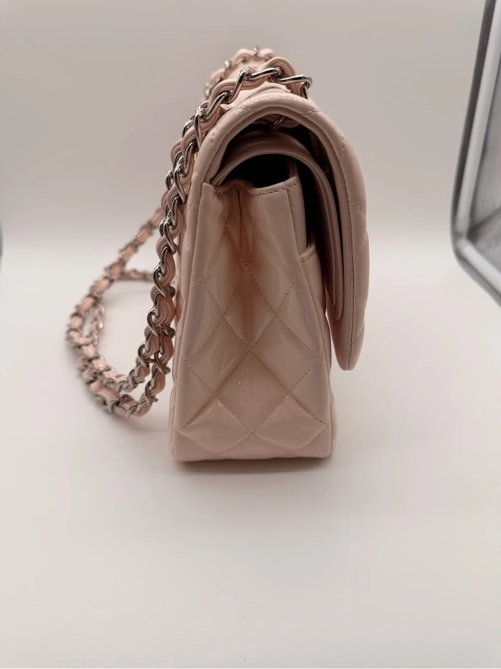 CHANEL Classic Double Flap Patent in Pink